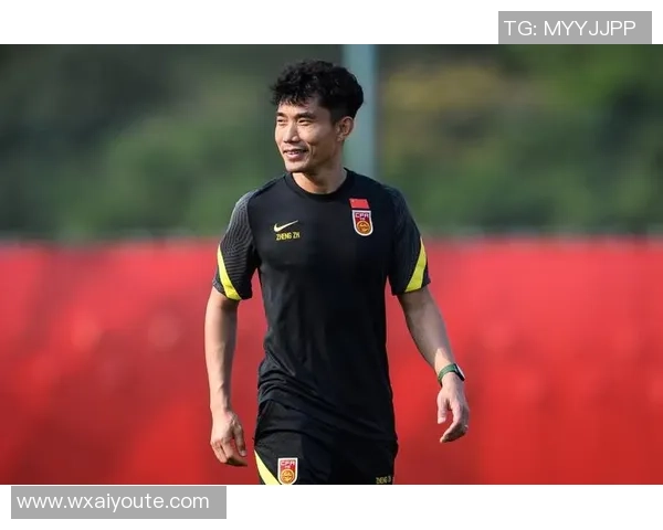 足球明星郑智的精彩瞬间与职业生涯回顾图片展览